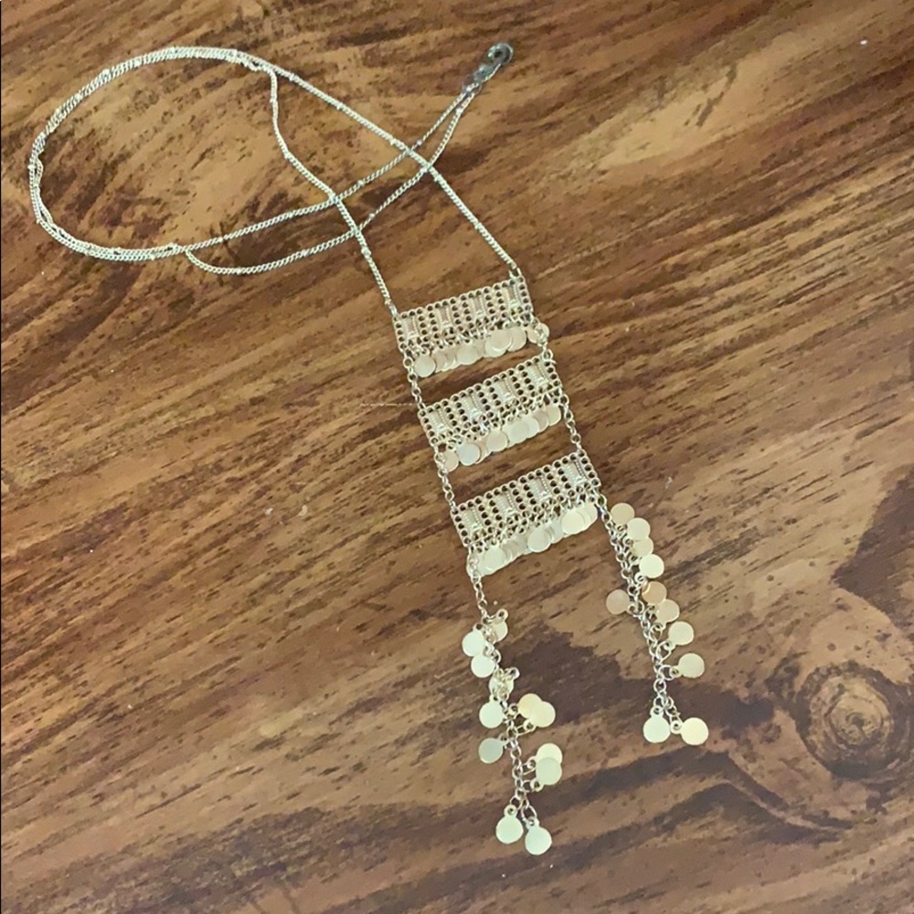 Plunder gold tone necklace